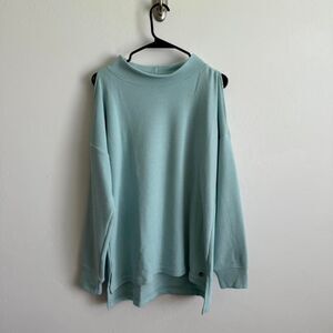 NWT Ideology Blue sweatshirt with cute shoulder cutouts. medium. Retail: $59.50